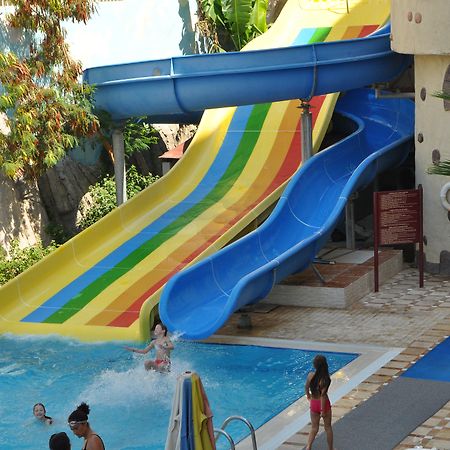 Nova Park Hotel Side Bagian luar foto