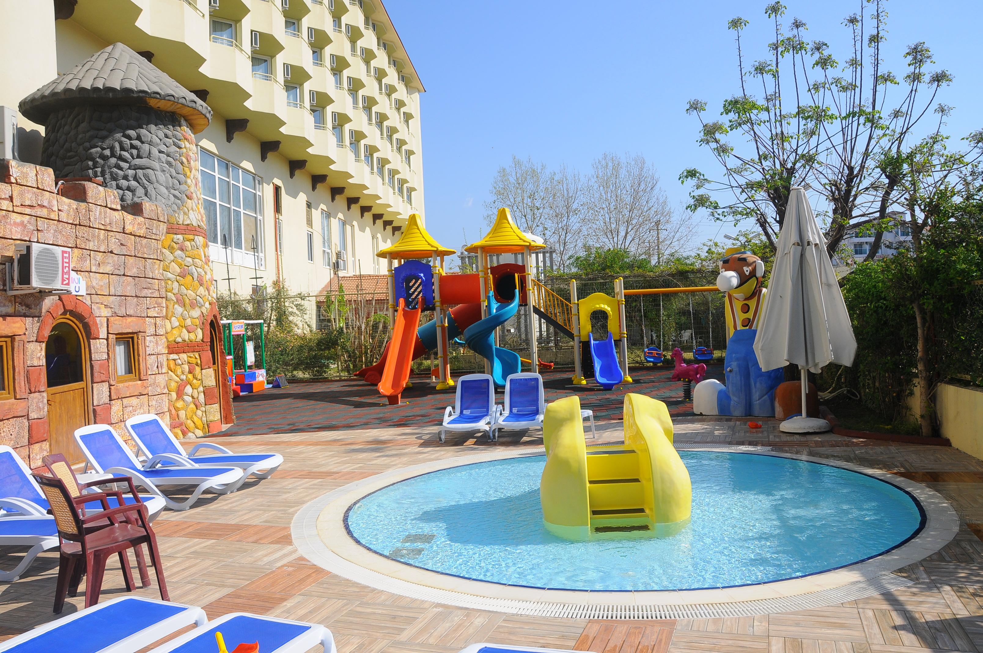 Nova Park Hotel Side Bagian luar foto